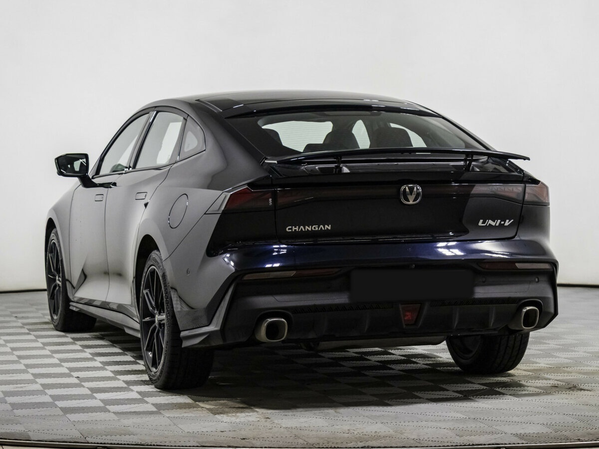 Б/У Чанган УНИ-В 2024 года. Фото: #5