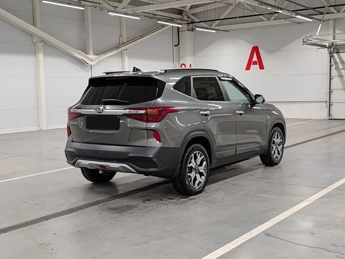 Б/У Киа Сельтос 2021 года. Фото: #4