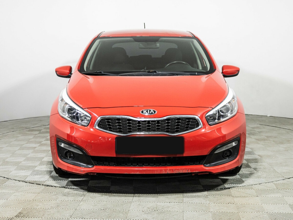 Kia Ceed 2016 года с пробегом. Фото: #1