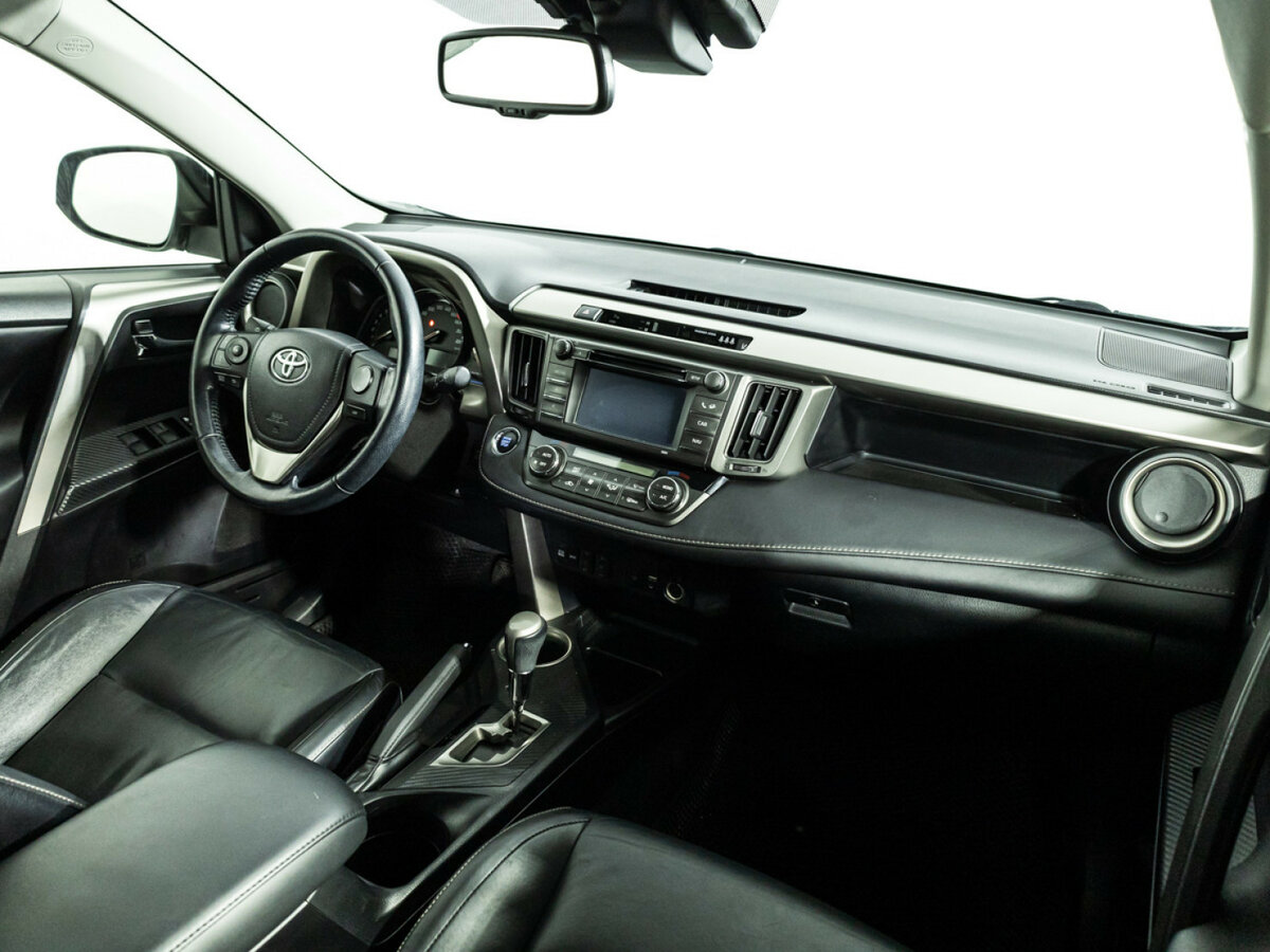 Toyota RAV4 2014 года с пробегом. Фото: #8