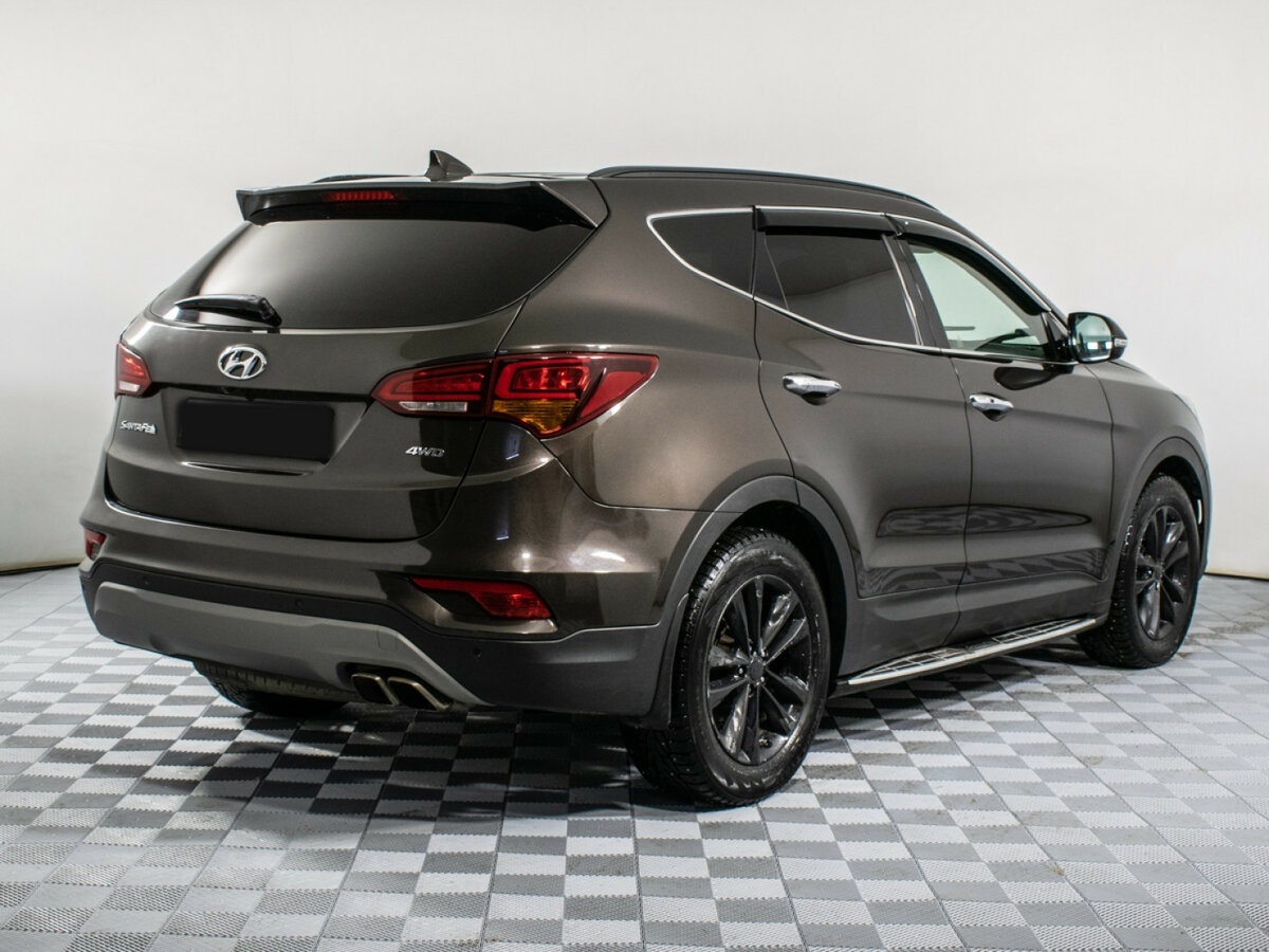 Hyundai Santa Fe 2017 года с пробегом. Фото: #3
