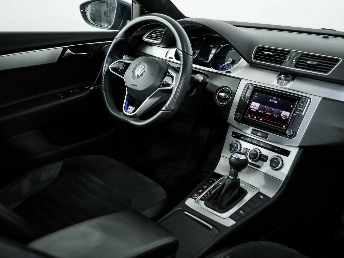 Б/У Фольксваген Пассат 2014 года. Фото: #8