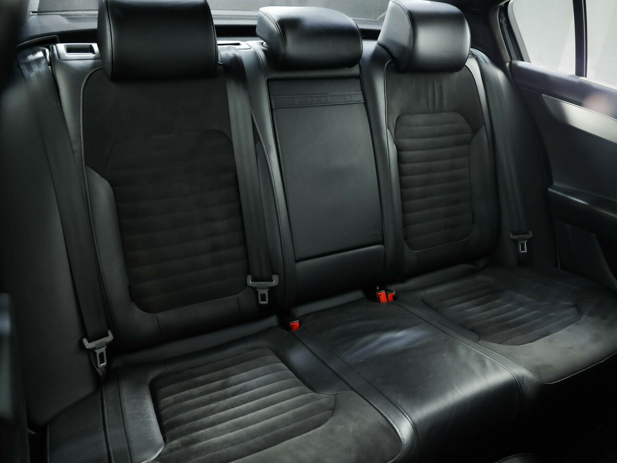 Б/У Фольксваген Пассат 2014 года. Фото: #29