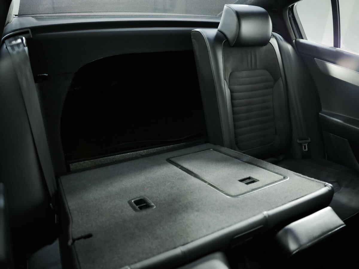 Б/У Фольксваген Пассат 2014 года. Фото: #31