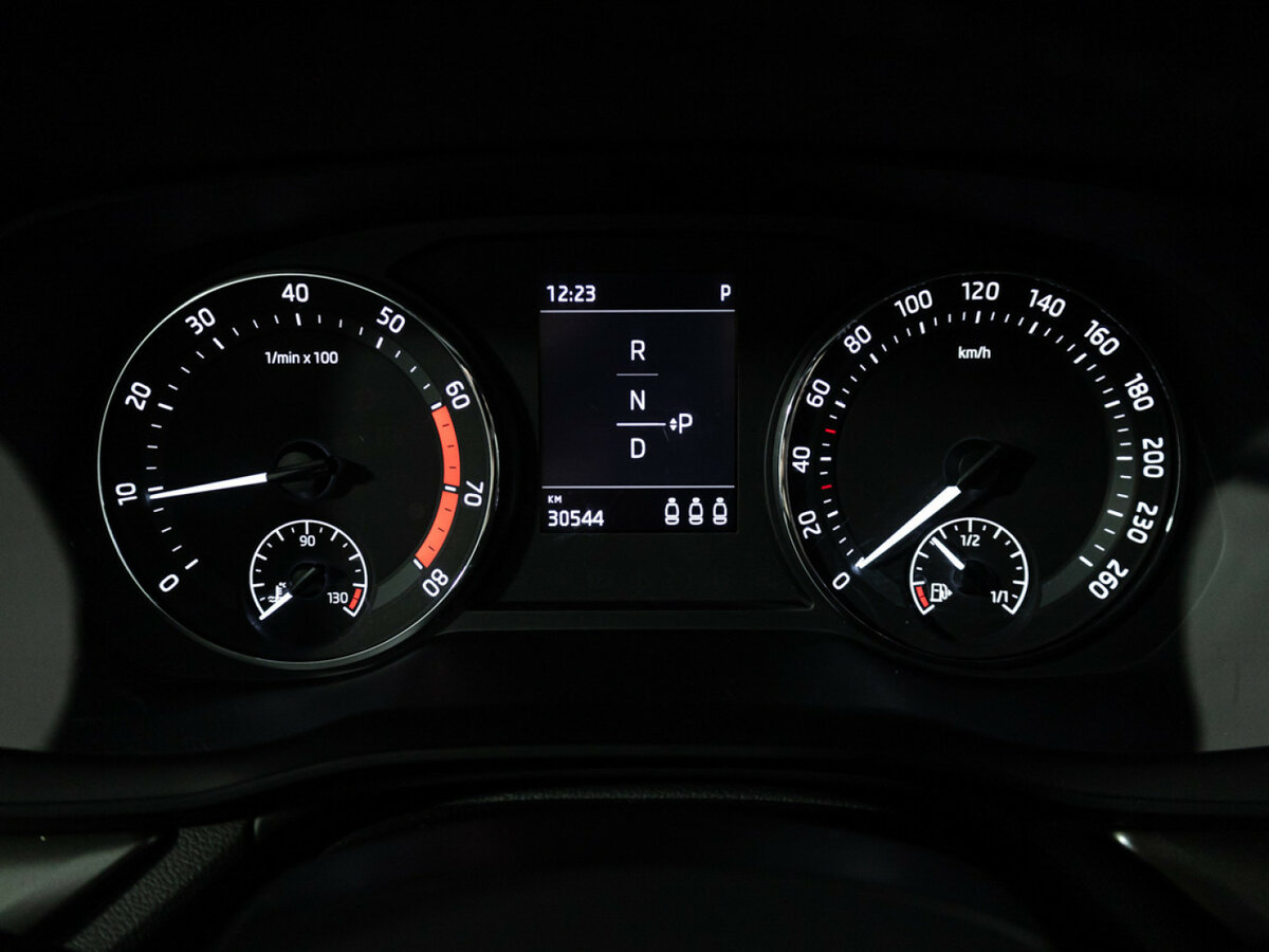 Skoda Octavia 2021 года с пробегом. Фото: #9