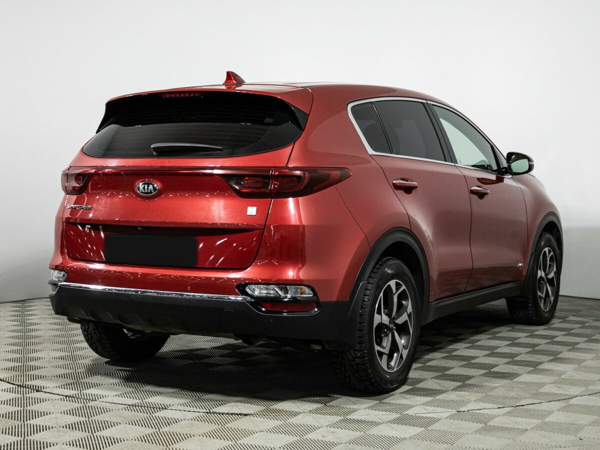 Б/У Киа Спортейдж 2020 года. Фото: #3