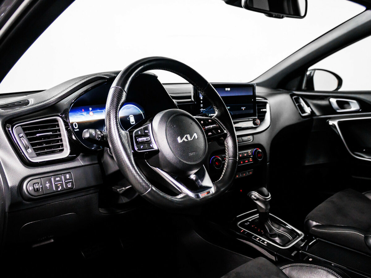 Б/У Киа Сид 2021 года. Фото: #10