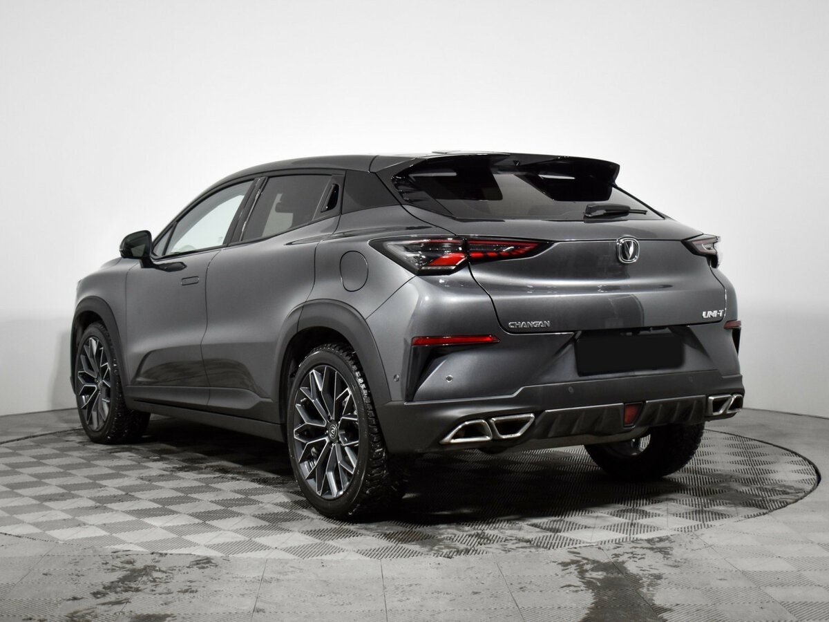 Б/У Чанган УНИ-Т 2023 года. Фото: #5