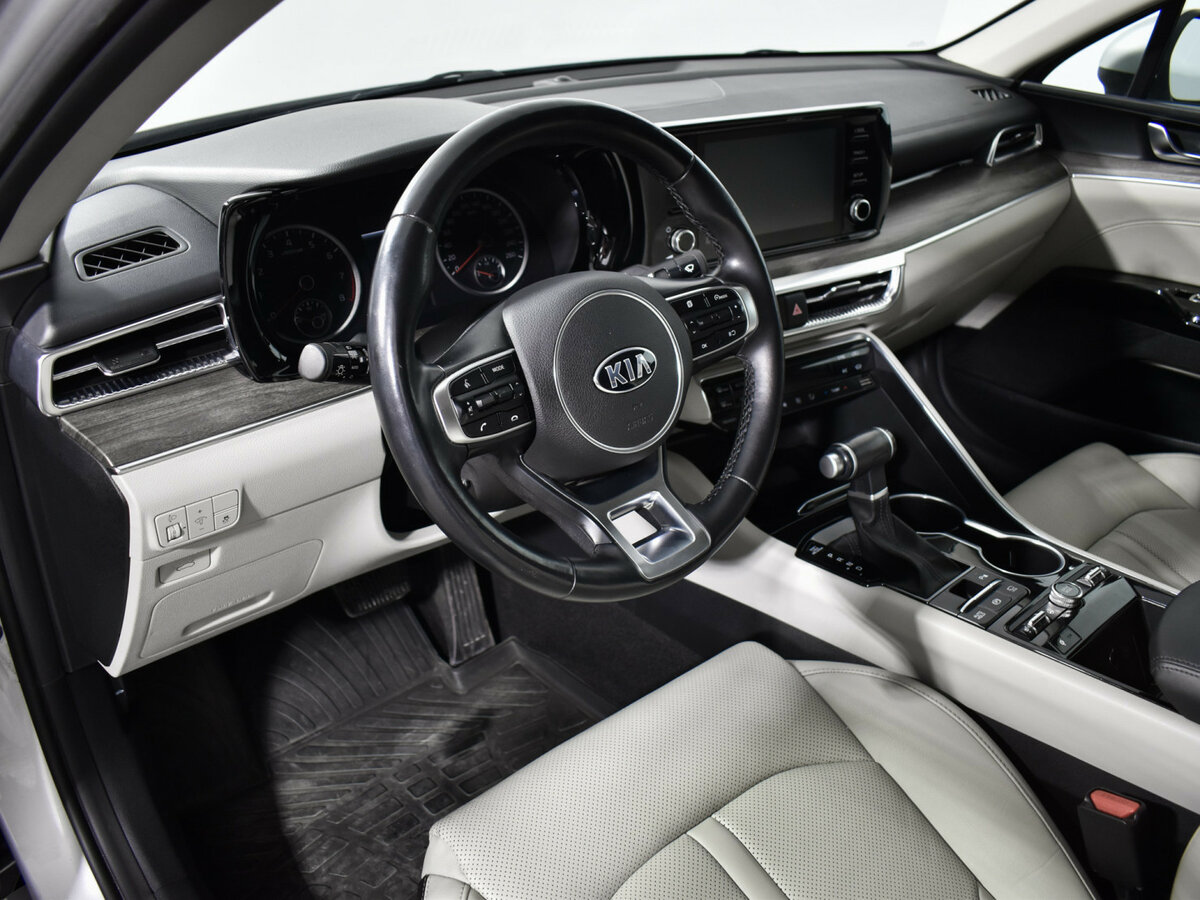 Б/У Киа К5 2021 года. Фото: #8