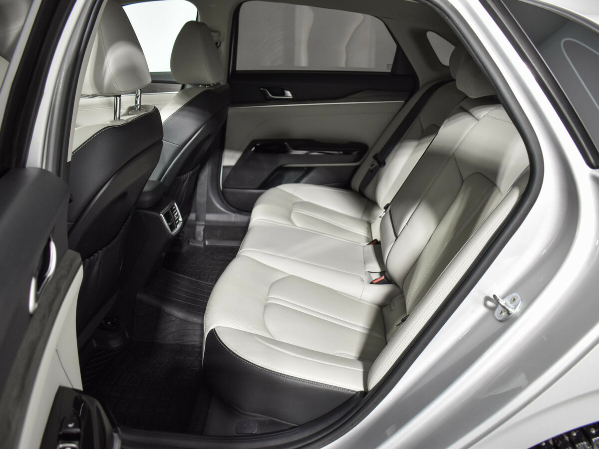 Б/У Киа К5 2021 года. Фото: #10