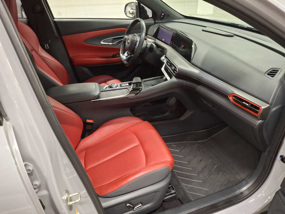 Б/У Чанган УНИ-Т 2020 года. Фото: #9