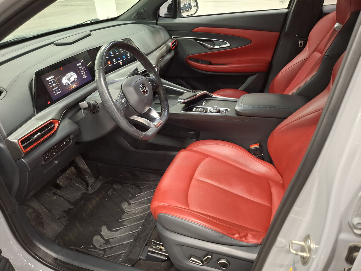 Б/У Чанган УНИ-Т 2020 года. Фото: #14