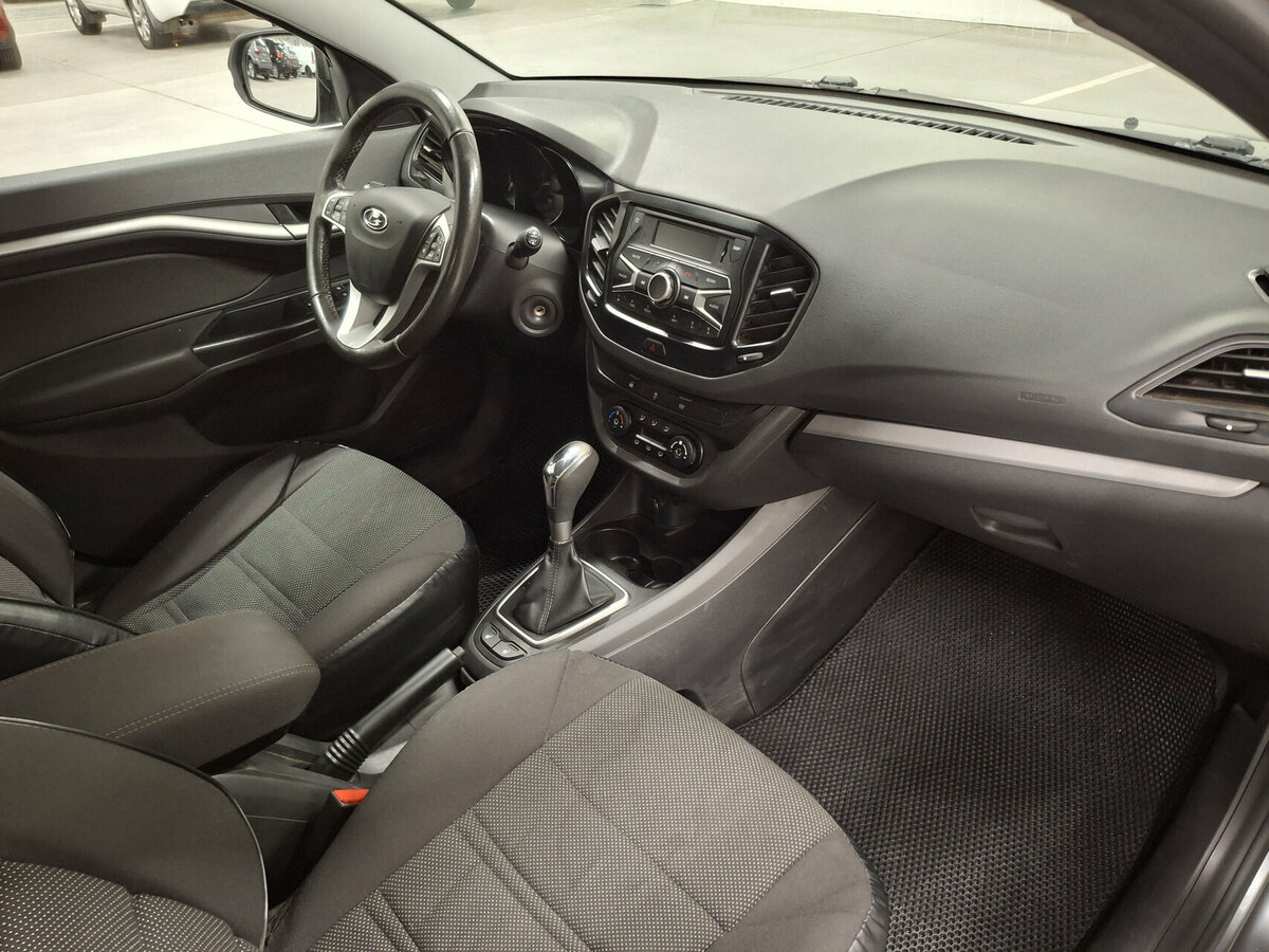 Б/У Лада (ВАЗ) Веста 2021 года. Фото: #9